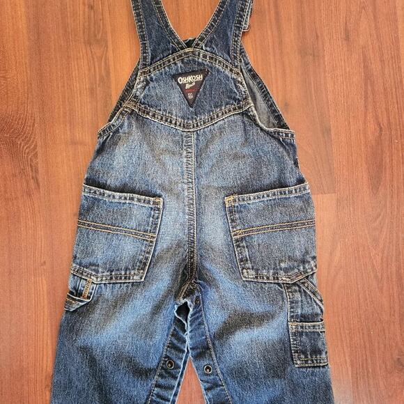 OSH KOSH BABY ADJUSTABLE OVERALLS SIZE 9 MONTHS - Picture 5 of 7